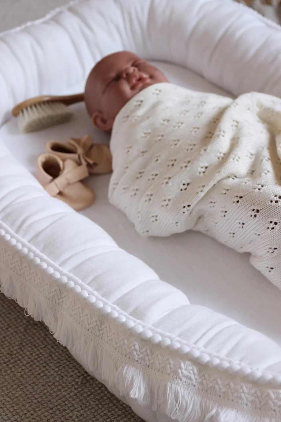 Cotton & Sweets Babynest Boho Wieß