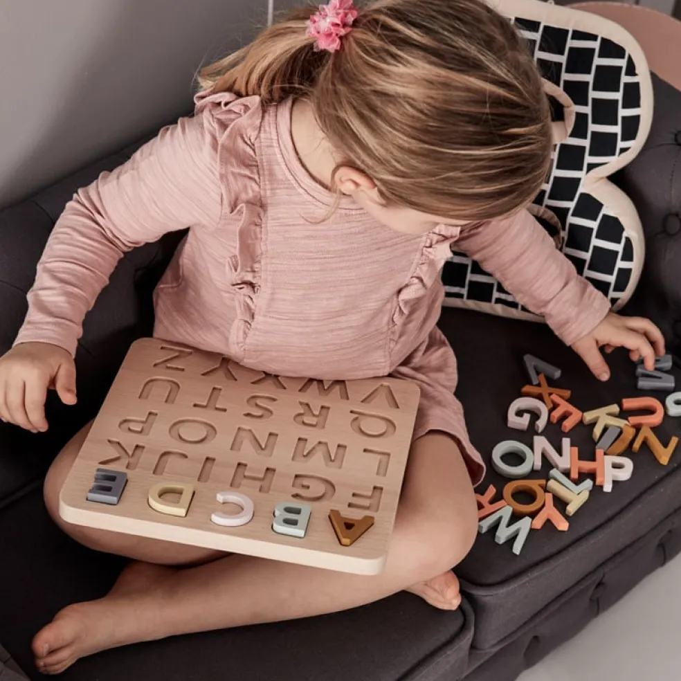Kids Concept Alphabet Puzzle aus Holz 1000164