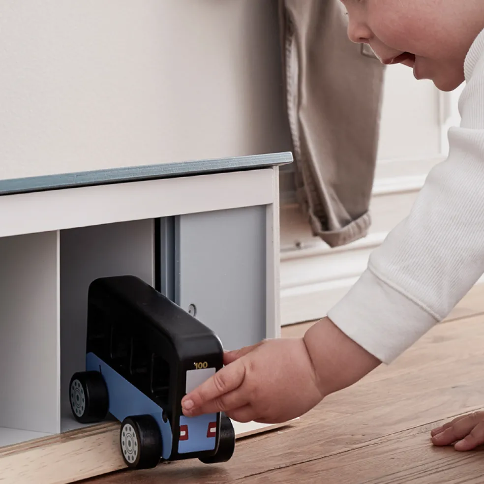Kids Concept Bus aus Holz AIDEN 1000304