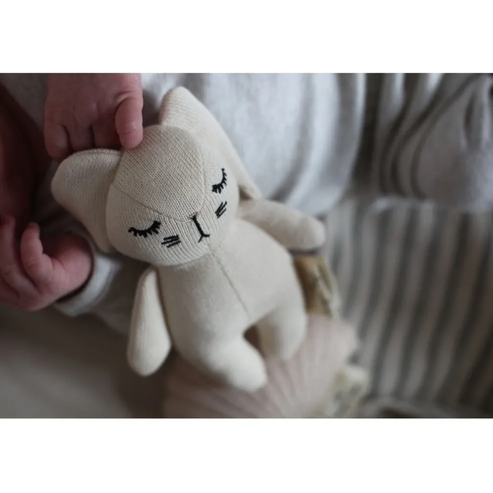 Konges Sløjd Mini Kaninchen Kuscheltier Rassel Weiß