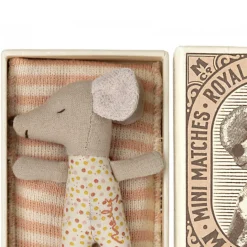 Maileg Baby Maus Mädchen Sleepy Wakey in Box 7,5 cm