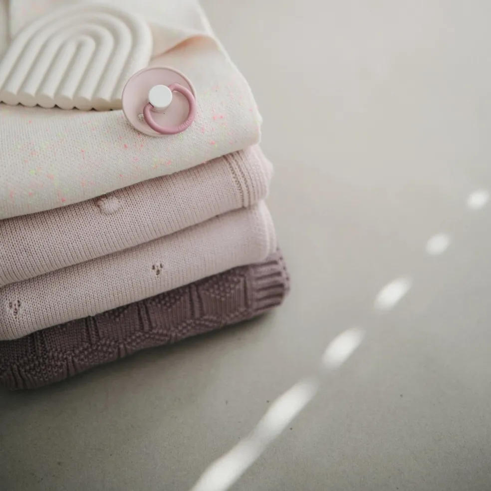 Mushie Babydecke Dots Blush 80 x 100 cm