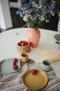 Mushie Teller Mustard 2-Teilig