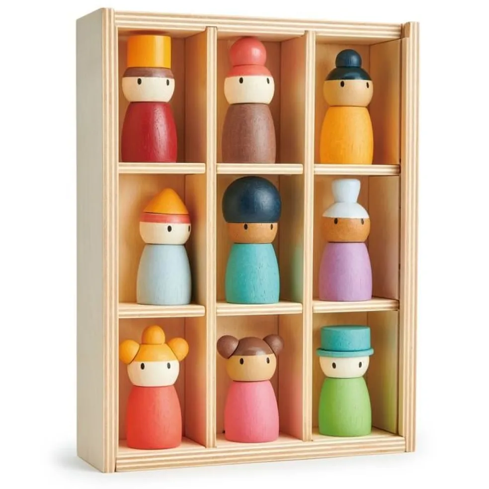 Tender Leaf Toys Happy Folk Hotel Holz