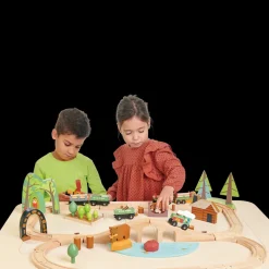 Tender Leaf Toys Holz-Eisenbahn Wild Pines